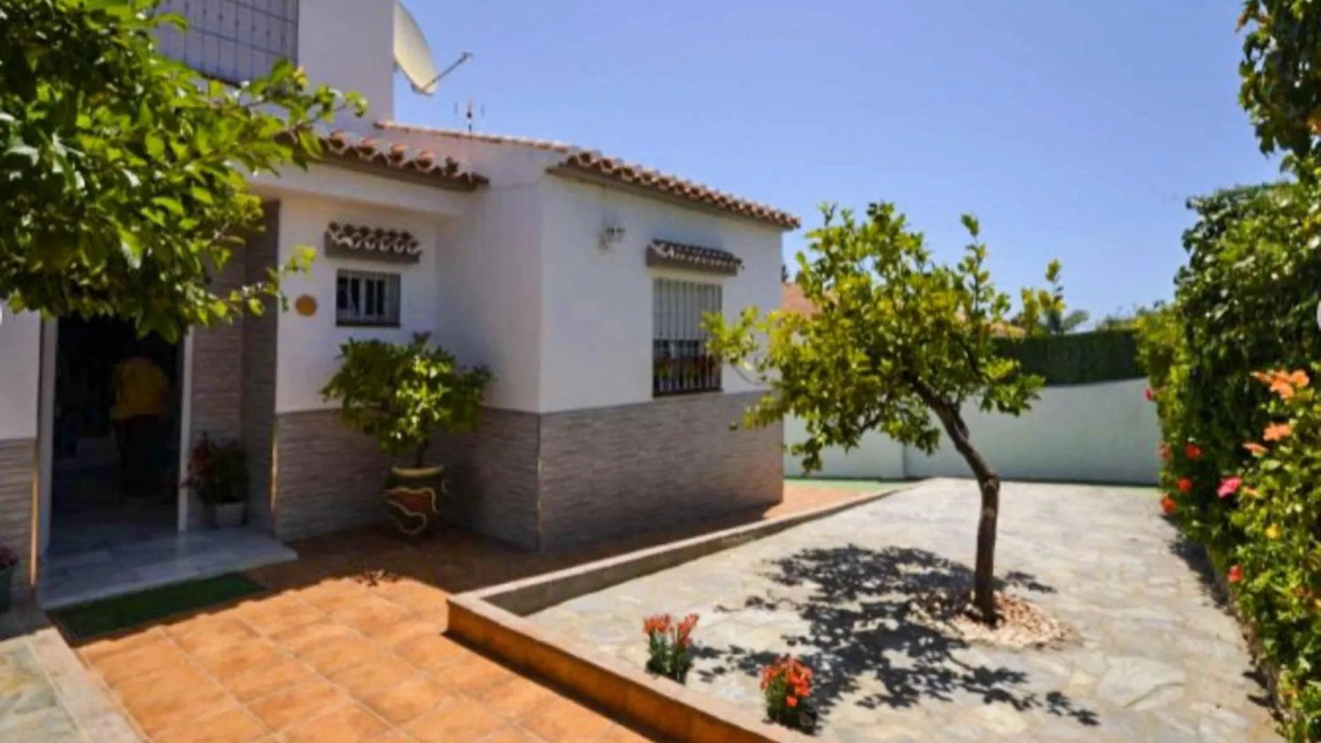Villa Ana Exotica 内尔哈